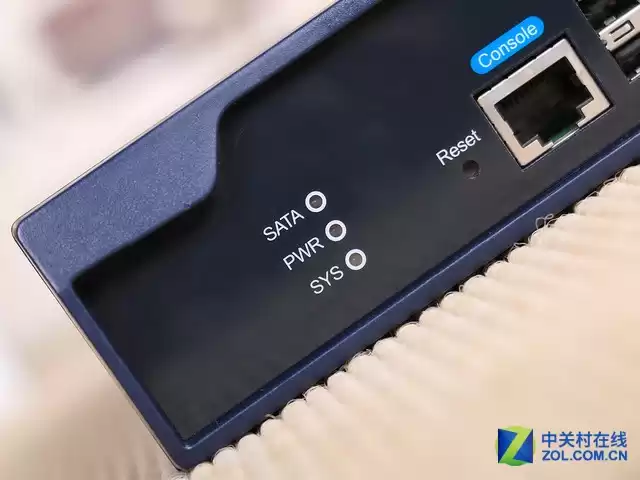 锐捷RG-NBR2500D-E网关评测：一机多能，重新定义中小企业网络体验