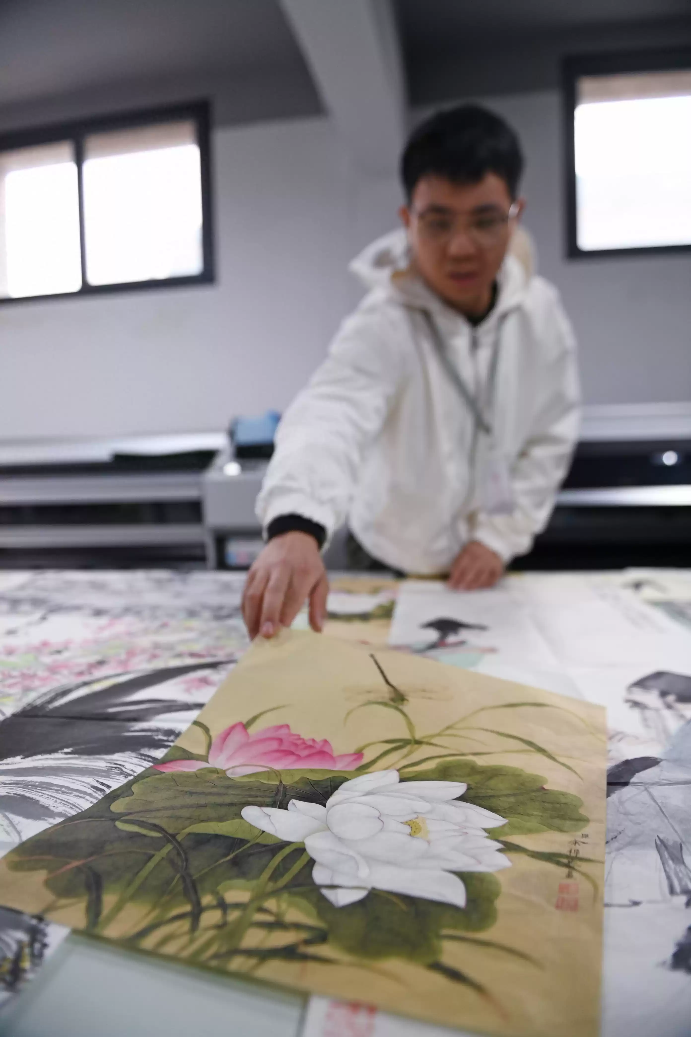 数字技术唤醒千年墨韵：浙江遂昌让书画艺术品“重生”于方寸之间！