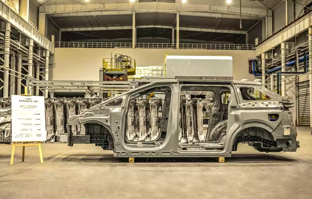 特斯拉技术终极拆解：吹牛还是真牛？看完你就懂了！