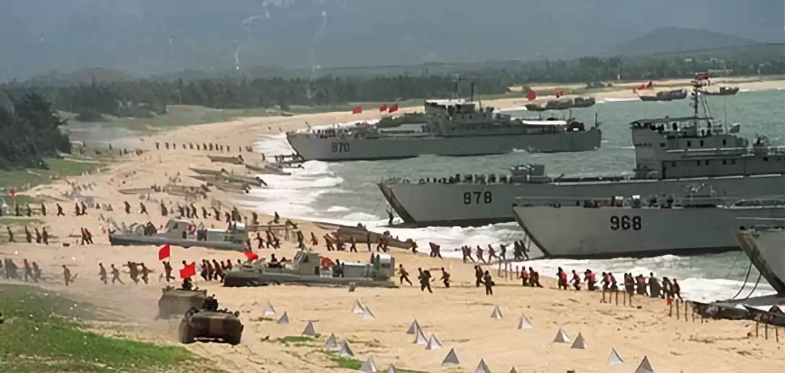 千架无人机织就电磁天网！中国新技术让星链瞬间“失声”