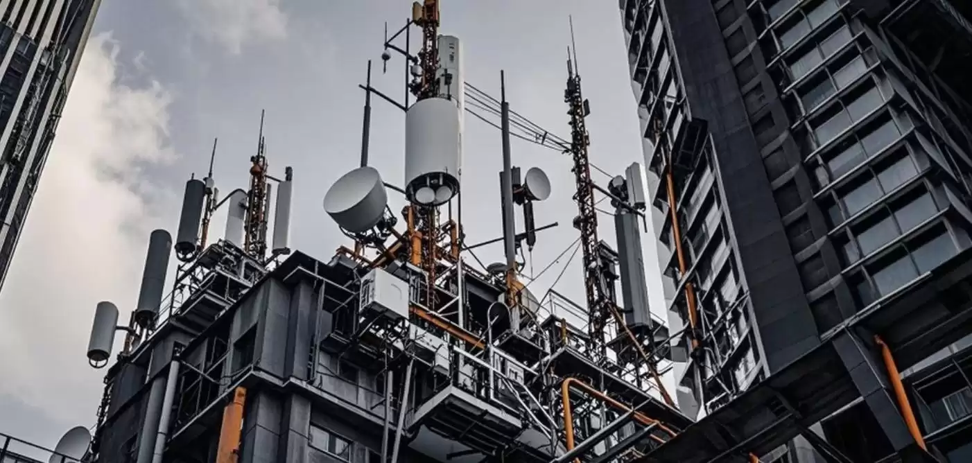 算力万倍爆发！AI时代直面十大无线网络挑战，筑牢数智化基石