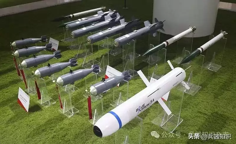 空中对决：以色列“金鹰”HS携“长钉”导弹，挑战中国“金雕”重型火力！