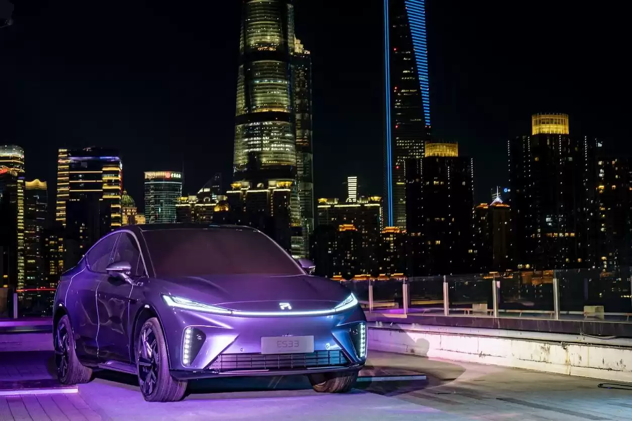 SOA架构：是噱头还是行业颠覆者？揭秘汽车品牌争相布局的深层逻辑