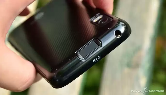 指尖革命:手机指纹识别黑科技完全解密 指尖革命:手机指纹识别黑科技完全解密