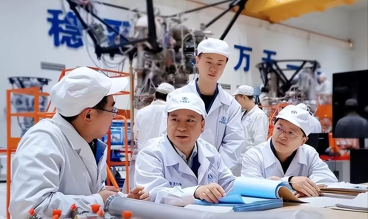 破局之战！中国三大尖端技术十年差距，我们如何逆风翻盘？