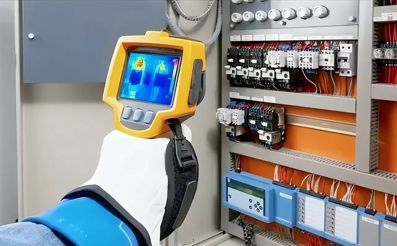 破局之战！中国三大尖端技术十年差距，我们如何逆风翻盘？