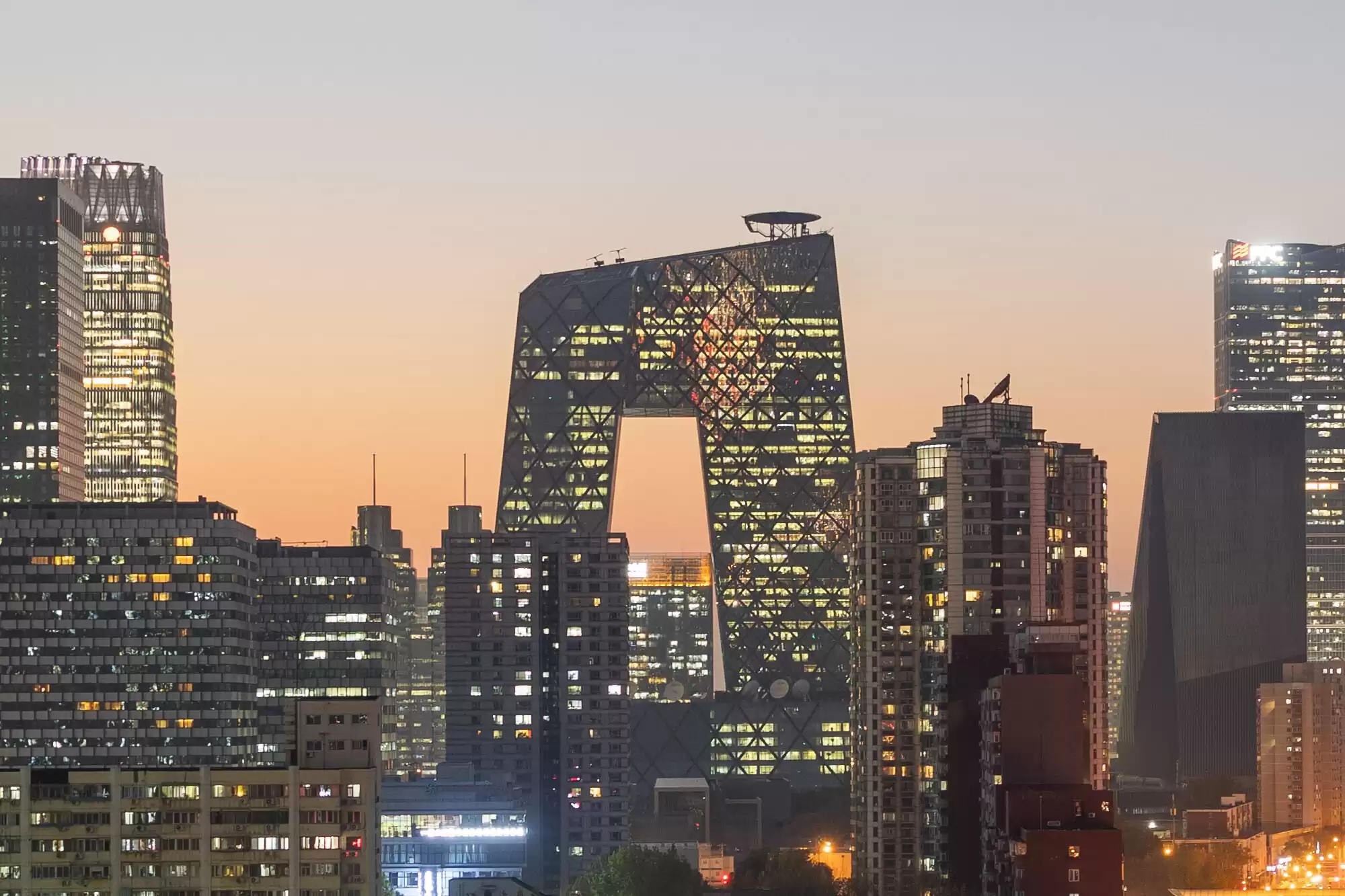 全能王者登场！佳能EOS R6 Mark III深度评测：3250万像素+7K视频，颠覆你的创作想象