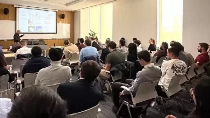 巅峰对话：全球顶尖青年科学家普陀激荡AI与数学新未来