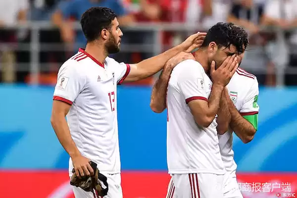 VAR技术风暴：是天使还是魔鬼？五问视频助理裁判的终极争议