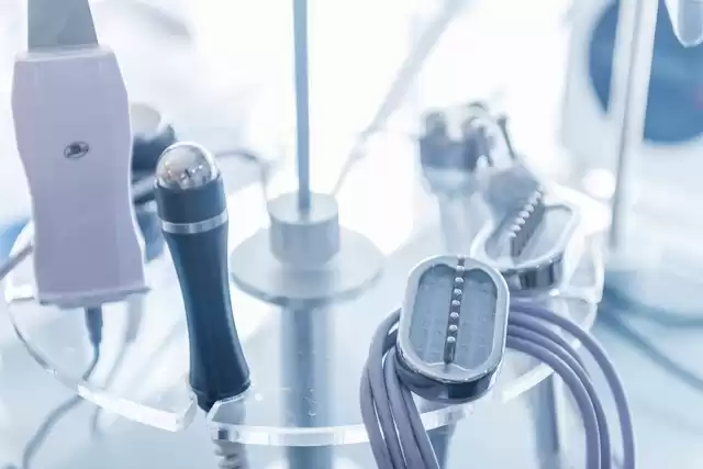 2025政策红利爆发：高端医疗器械全链条发展机遇全解析