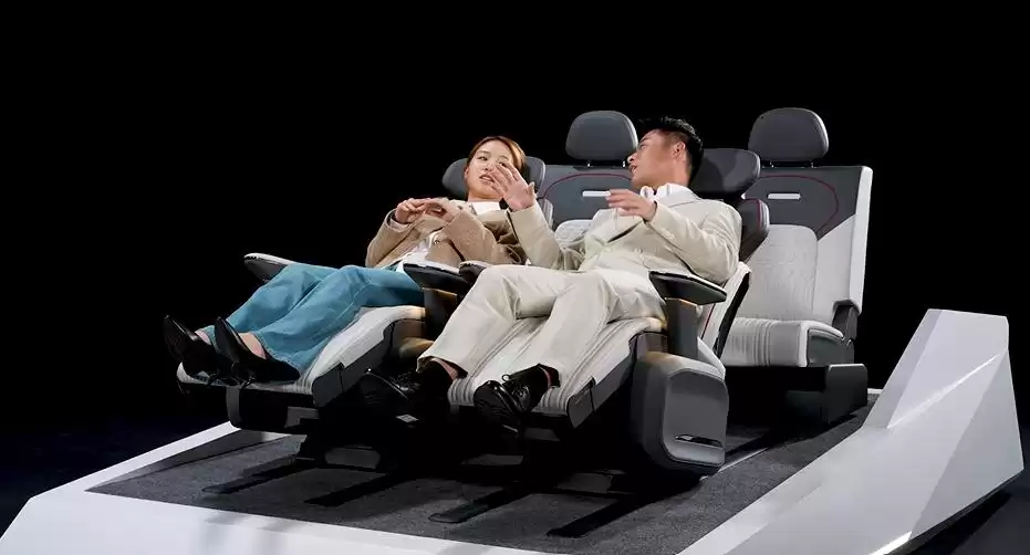 座椅革命！麦格纳灵动系统：七大模式解锁你的“移动豪宅”