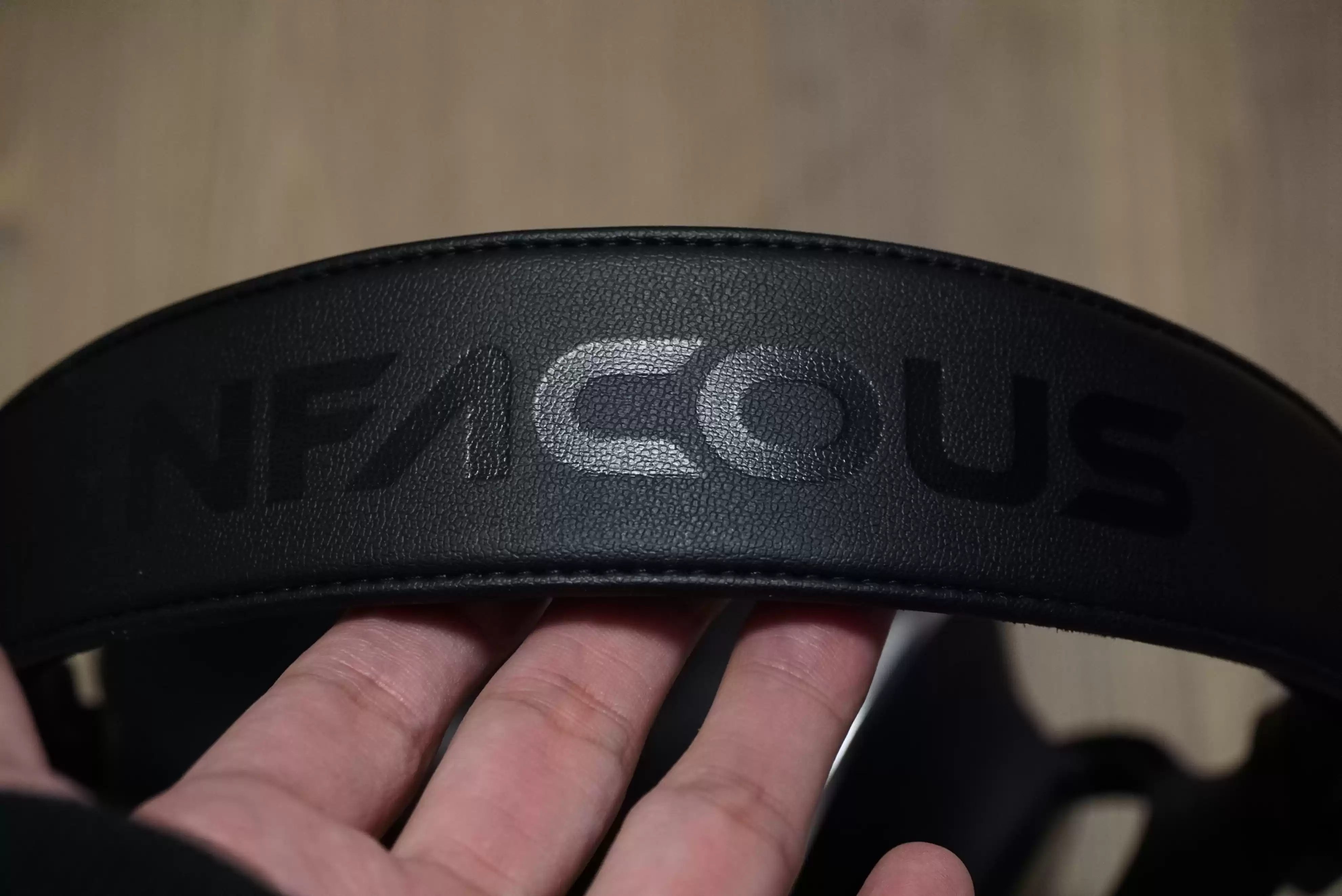 国产监听新王炸！核反应堆材料振膜，超1.5特斯拉磁通，正面硬刚索尼！