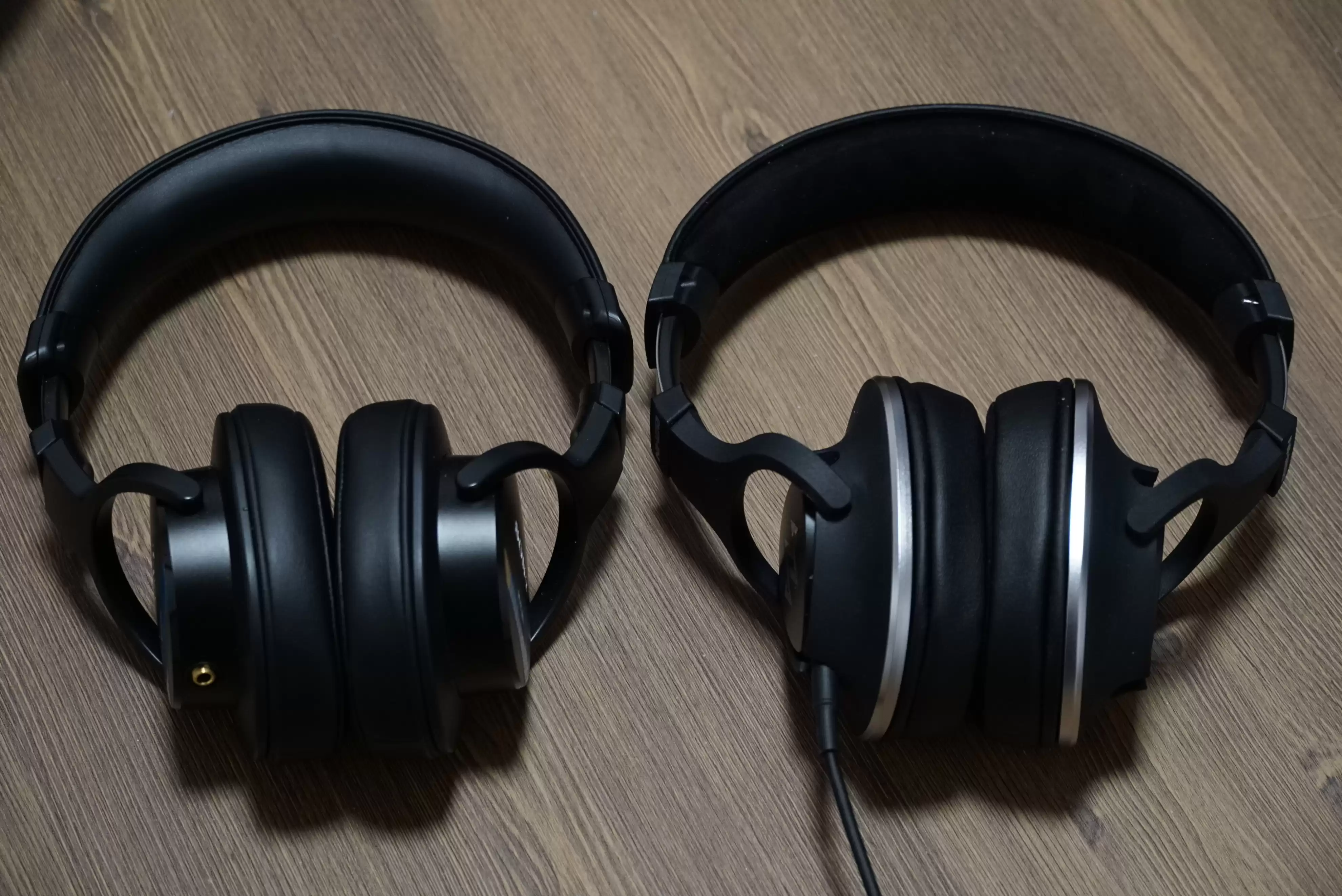 国产监听新王炸！核反应堆材料振膜，超1.5特斯拉磁通，正面硬刚索尼！