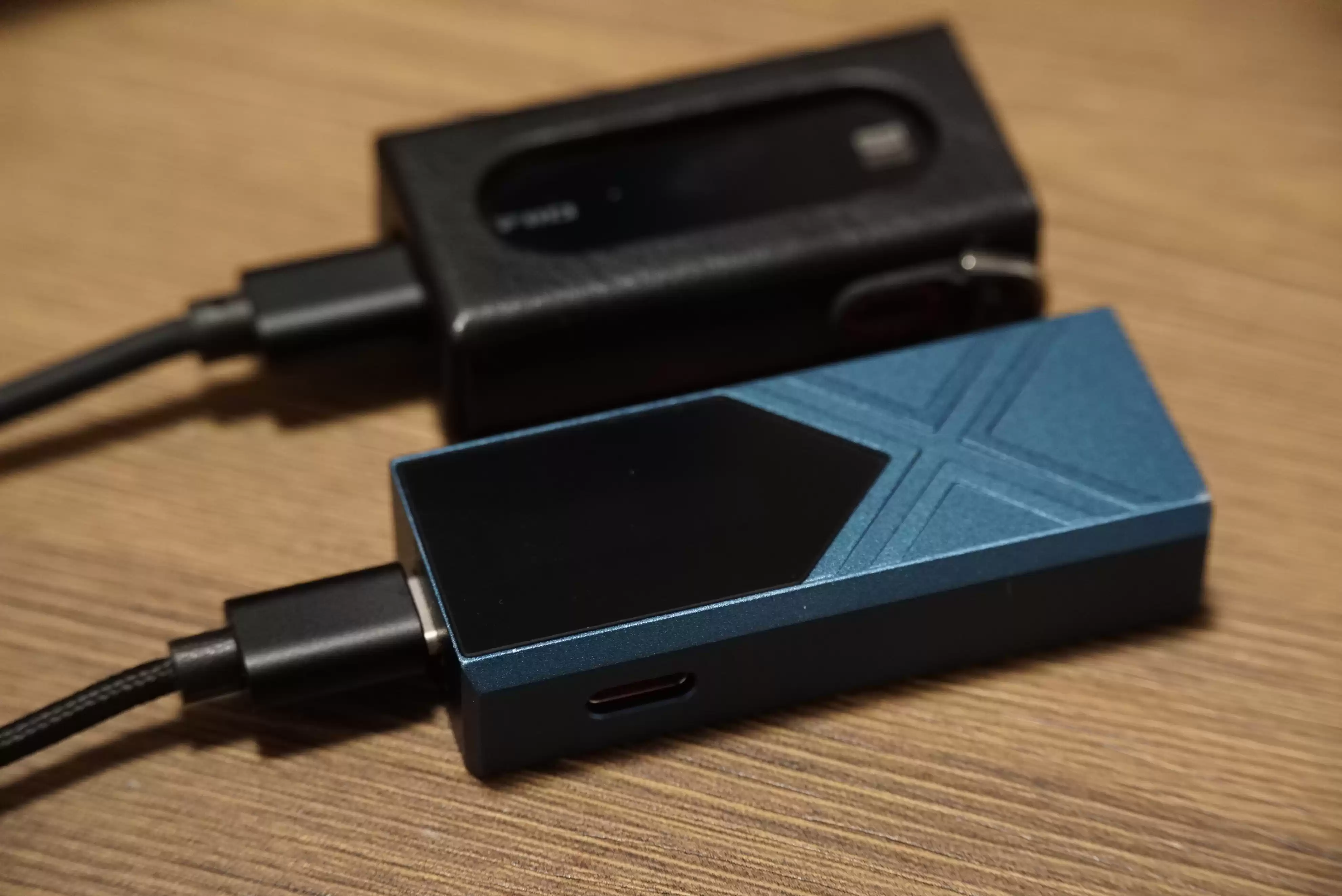 国产监听新王炸！核反应堆材料振膜，超1.5特斯拉磁通，正面硬刚索尼！