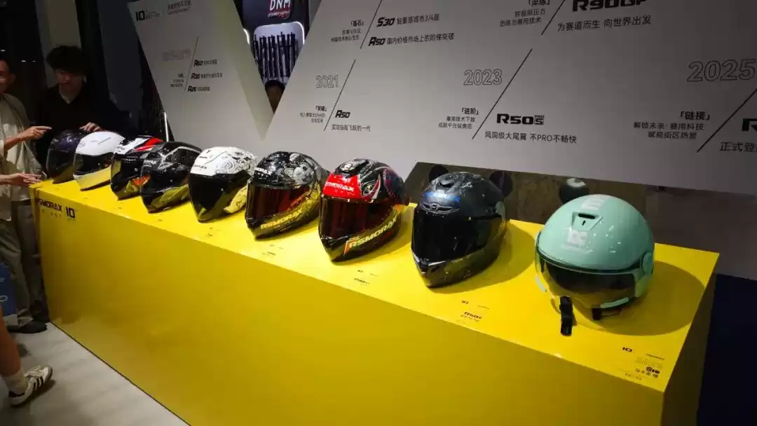 颠覆骑行安全！摩雷士2025摩博会亮出尖端头盔技术，新品牌“觉势”重新定义“入门级”天花板