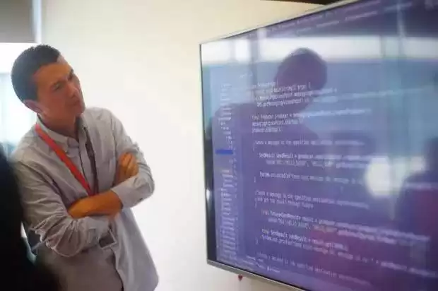 揭秘阿里技术天团：8大合伙人领航6万工程师，征战全球科技之巅！