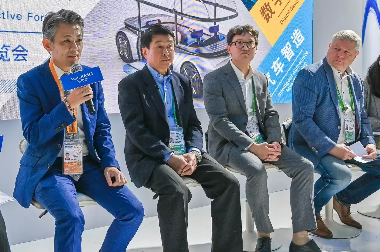 铅酸电池末日已至？乙腈电解液如何引爆中国“铅改锂”革命