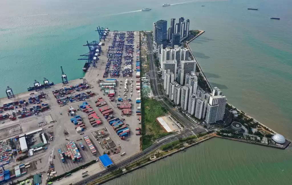 海南自贸港全岛封关在即！政策红利全面爆发，企业降本增效的黄金机遇来了！