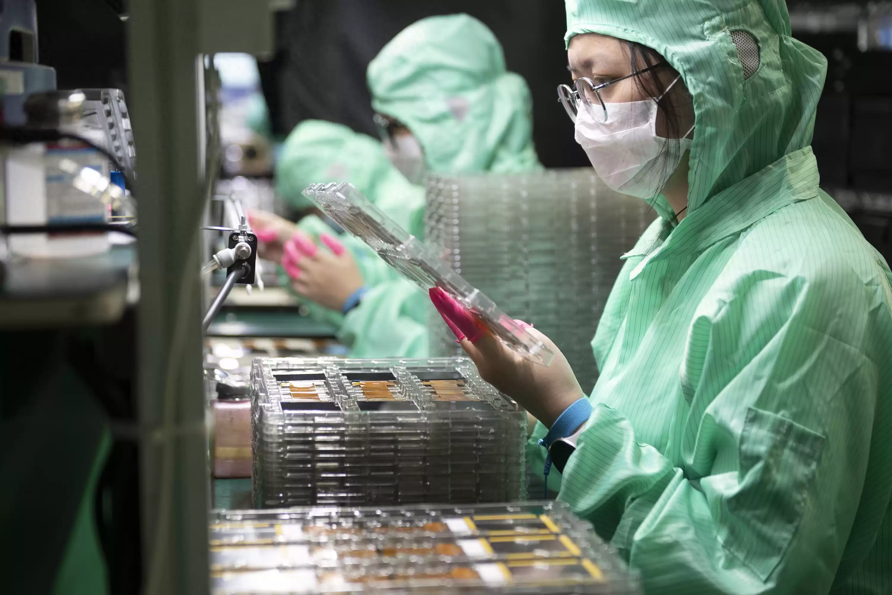 HDMI接口终极指南：一篇文章，彻底看懂高清传输的所有秘密！