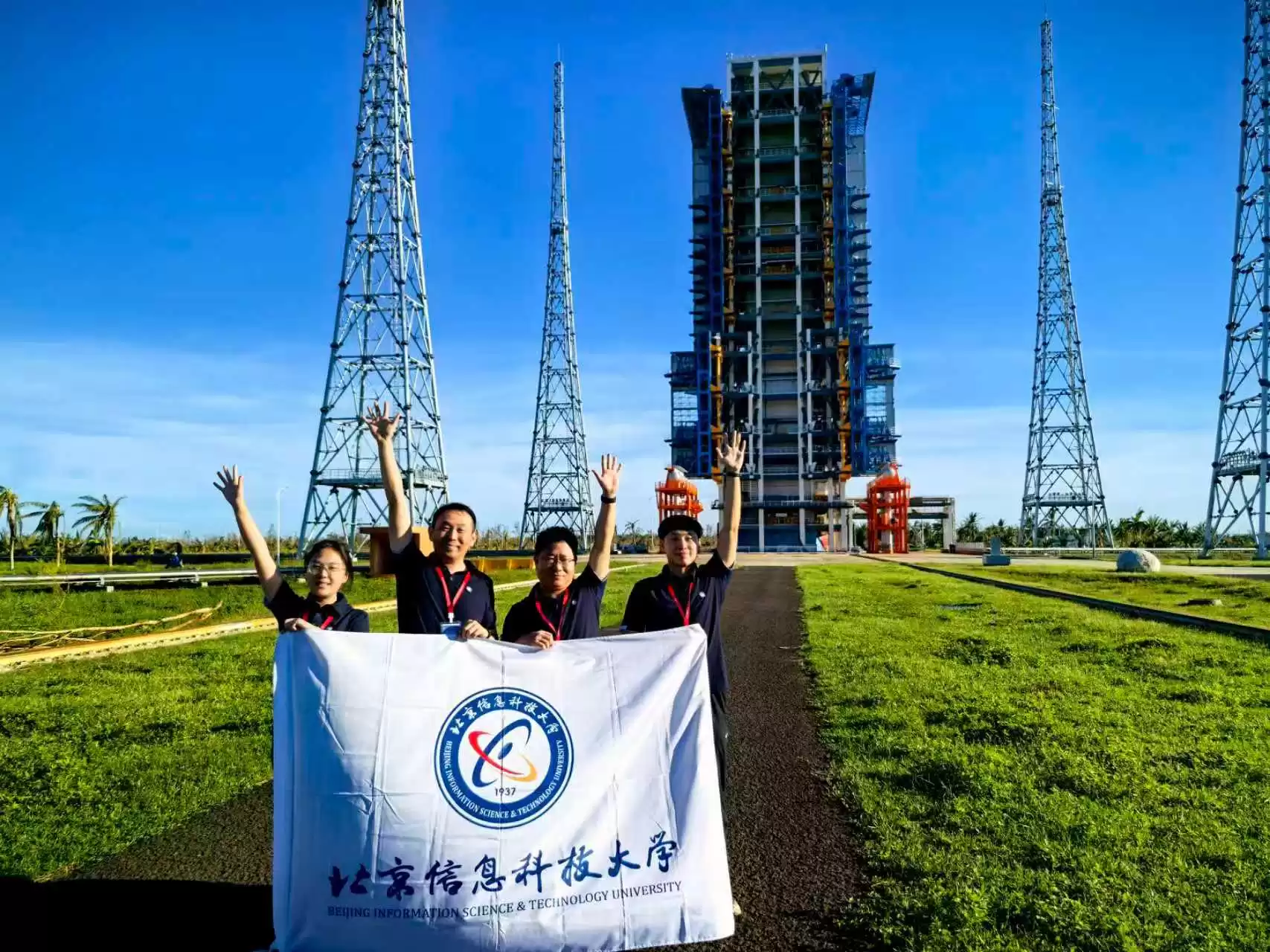 信息科大的崛起密码：打造特色鲜明的高水平应用型大学标杆！