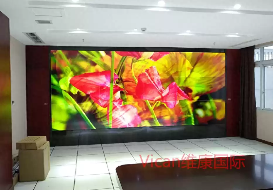 视觉革命：无缝拼接屏技术如何突破显示边界