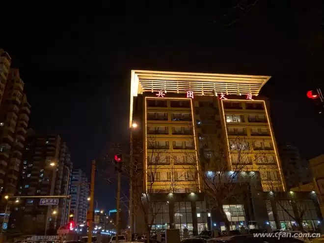 五摄颠覆影像！诺基亚9 PureView：PureView技术重塑手机摄影极限