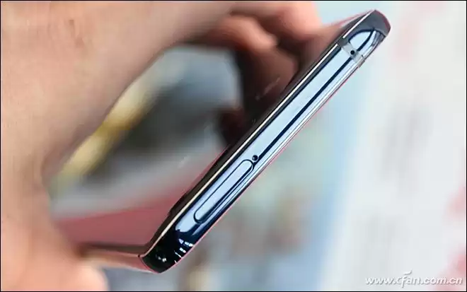 五摄颠覆影像！诺基亚9 PureView：PureView技术重塑手机摄影极限