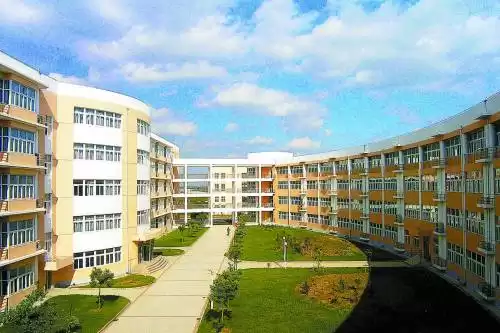 深圳宝民技工学校：一所让技能梦想照进现实的特色校园