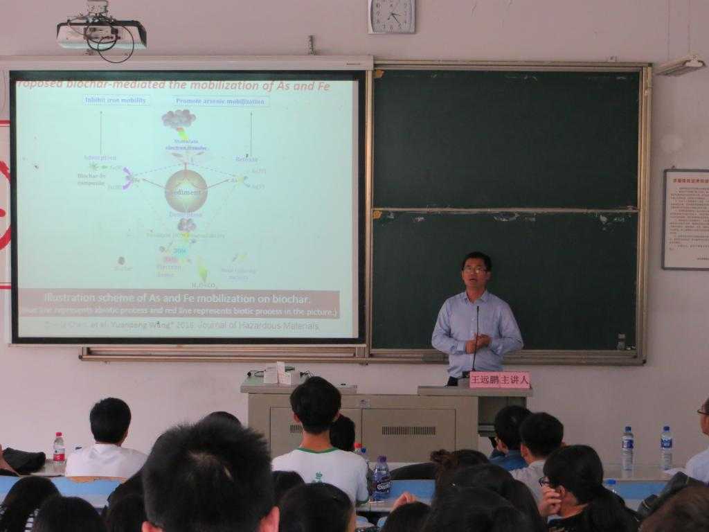 探秘厦门化工技术学校：你的未来，从这里的化学反应开始