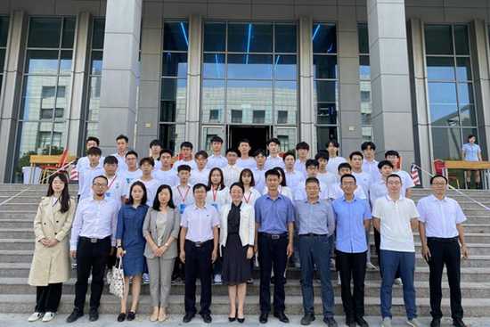 密码技术应用学校：成为信息安全守护者的黄金跳板