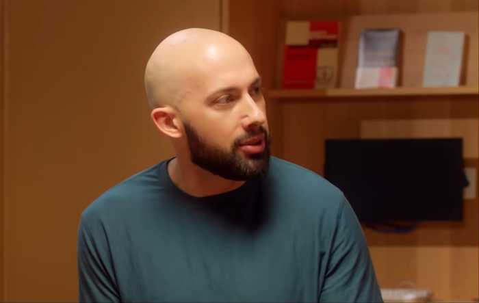 智能时代的双面镜像:当SENNA芯片遇见弗兰肯斯坦隐喻 智能时代的双面镜像:当SENNA芯片遇见弗兰肯斯坦隐喻