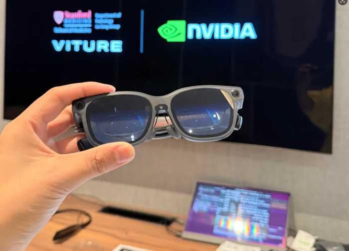 智能生活新篇章：空中智能助手的革新体验