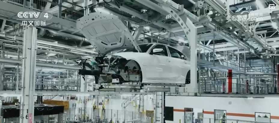 智能航模起飞：AI技术如何让飞行器从遥控玩具变身空中机器人-第2张图片-正海烽科技 - 领先的只能推广行业，智能制造解决方案提供商