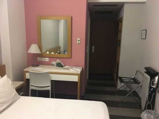 智能订房新风潮：当AI成为你的旅行管家