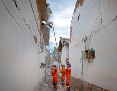 智能试妆未来蓝图 打造你的专属美丽方案 智能试妆未来蓝图 打造你的专属美丽方案