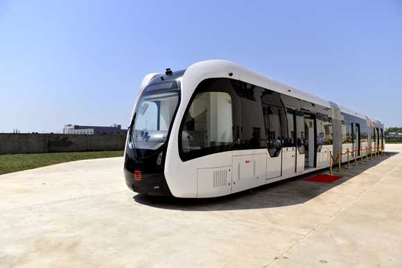 智轨交通:破解城市出行难题的绿色智慧钥匙 智轨交通:破解城市出行难题的绿色智慧钥匙