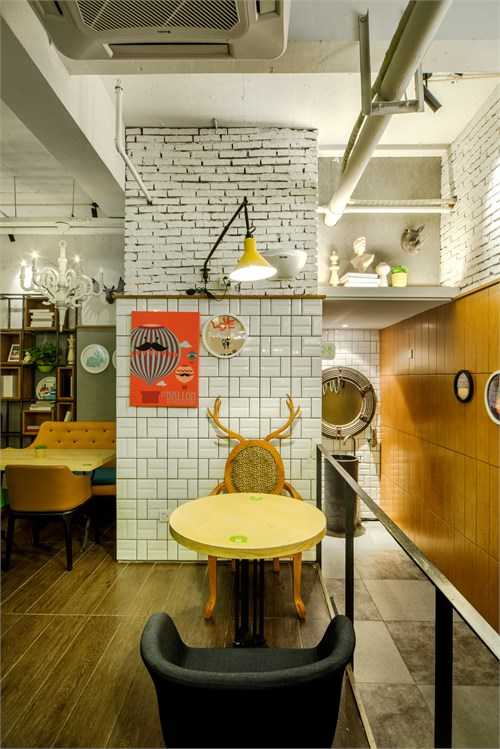 未来已来？踏进AI餐厅那一刻，我差点以为自己穿越了