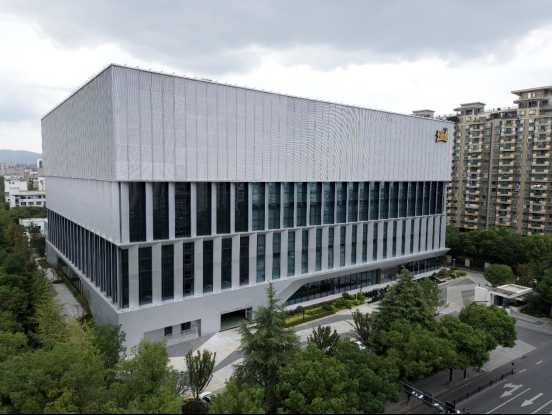 未来技术学习新选择：渊博未来技术学院