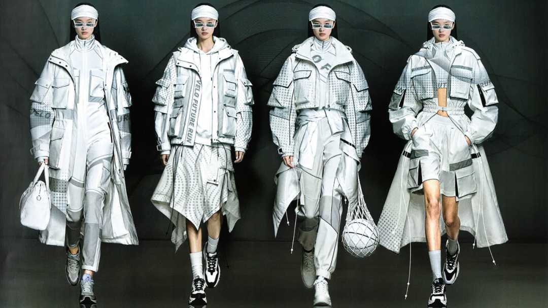 校园服饰新纪元：AI绘就校服梦想