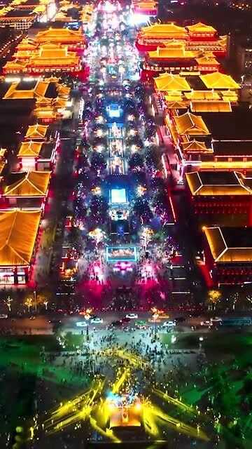 梦回大唐夜:当AI为你点亮千年前的长安灯火 梦回大唐夜:当AI为你点亮千年前的长安灯火