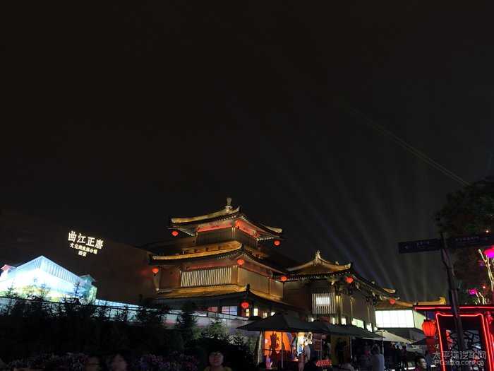 梦回大唐夜:当AI为你点亮千年前的长安灯火 梦回大唐夜:当AI为你点亮千年前的长安灯火