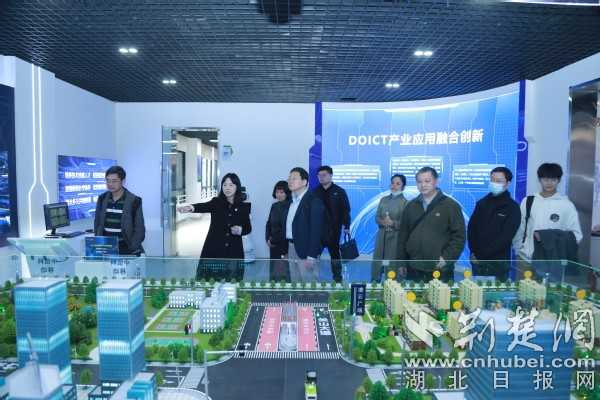 武汉专业技术人才的黄金时代，政策红利与机遇之城