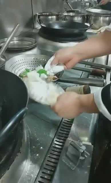 王师傅炒菜真经：从宽油劝退到家常美味的距离-第2张图片-正海烽科技 - 领先的只能推广行业，智能制造解决方案提供商