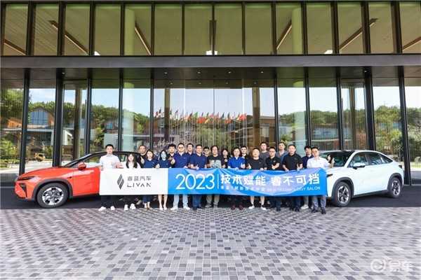 生活中的“隐形冠军”：那些你可能没听过却离不开的睿技术