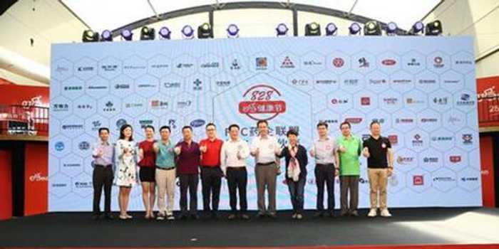 用AI拯救药店？从亚马逊的豪赌到你家门口的可能