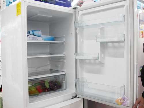 瞅瞅现在屋里头那个大块头，你屋的冰箱还只是个会制冷的“铁疙瘩”不？-第1张图片-正海烽科技 - 领先的只能推广行业，智能制造解决方案提供商