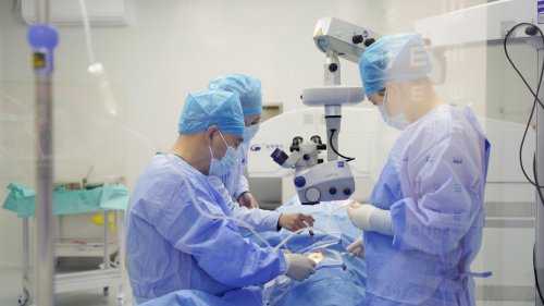 瞧瞧技术眼科咋让眼睛看得更清更得劲 瞧瞧技术眼科咋让眼睛看得更清更得劲