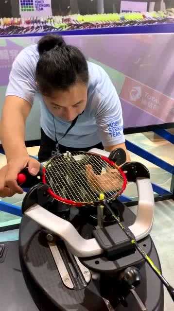 穿线师手上那点功夫,可不是拉拉线那么简单 穿线师手上那点功夫,可不是拉拉线那么简单