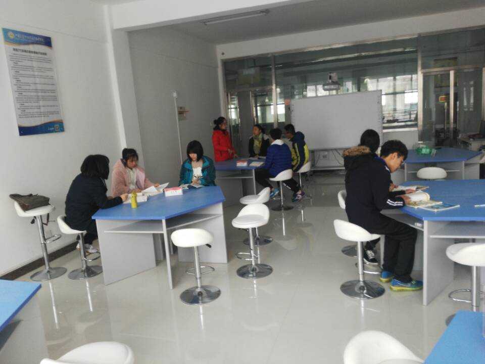 职院英语课的那些门道与实战锦囊