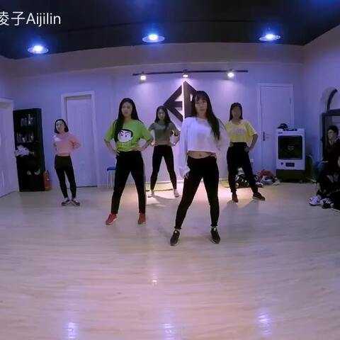 舞者交锋人工智能编舞解码双人互动密码